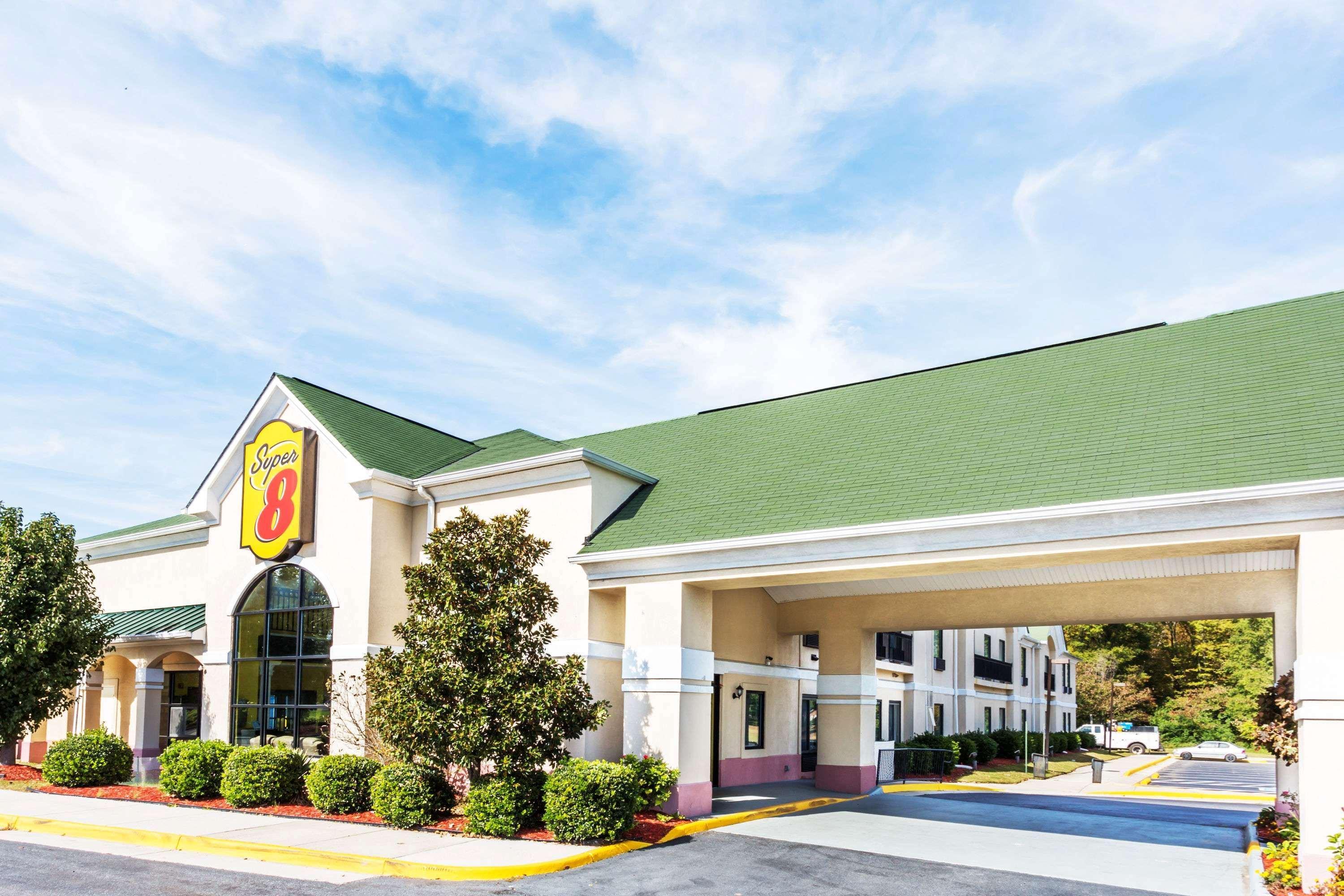 Super 8 By Wyndham Hull Street Richmond Area 2*